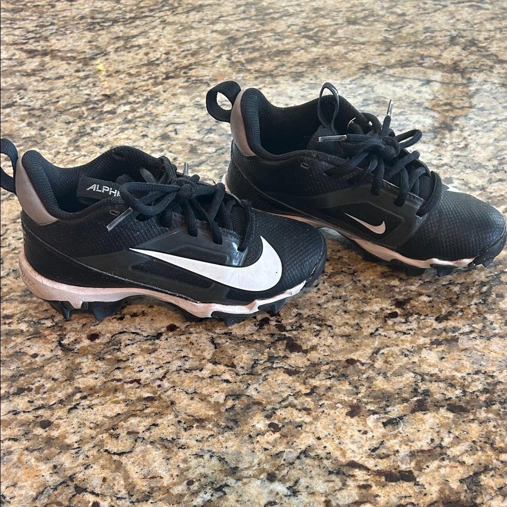Nike Alpha Kids Black and White 🏈 Cleats